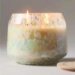 NWT Anthropologie The Gather Candle Night Gardenia Scent Medium